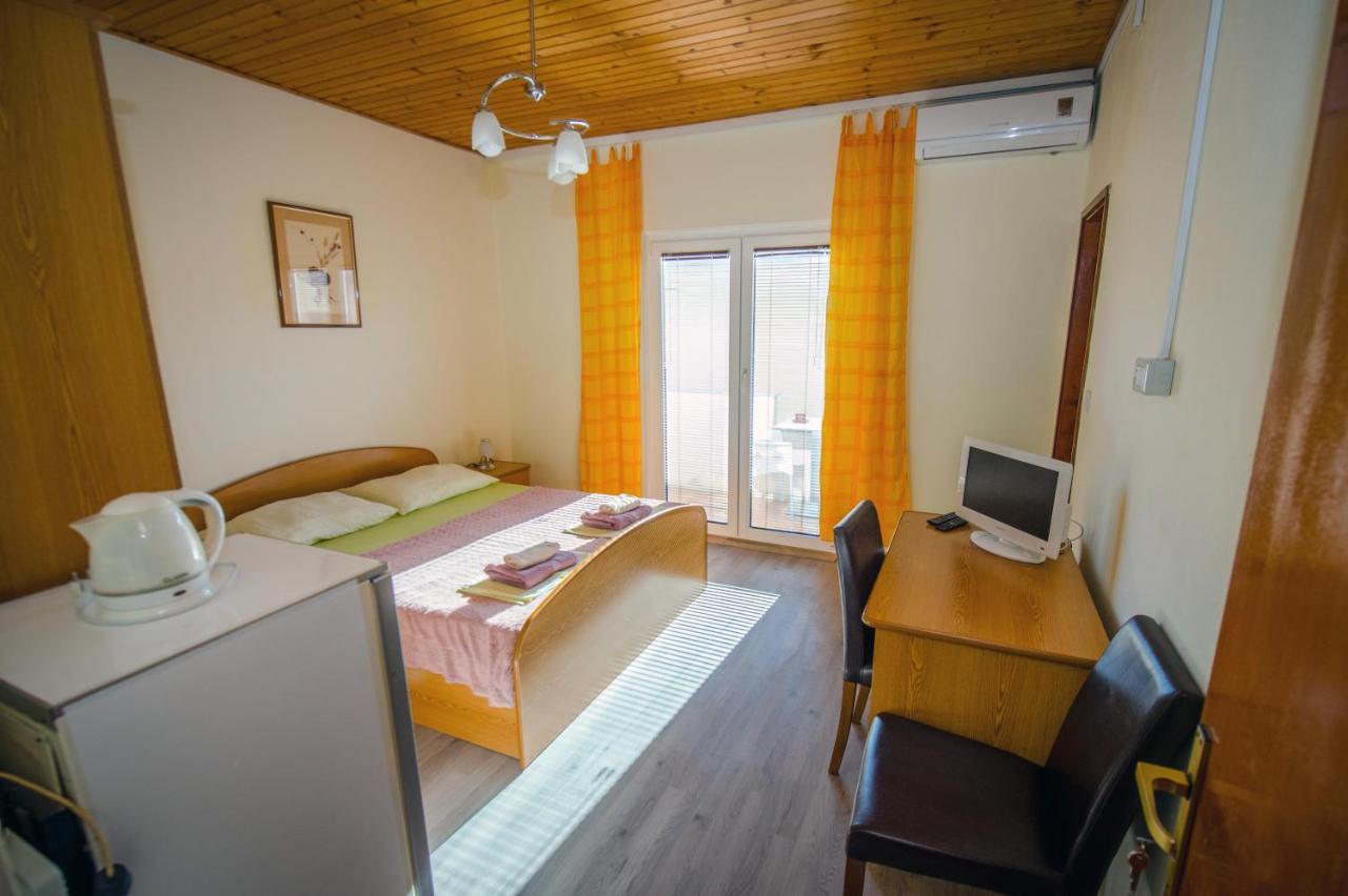 Villa Nedo Baška Voda Екстериор снимка
